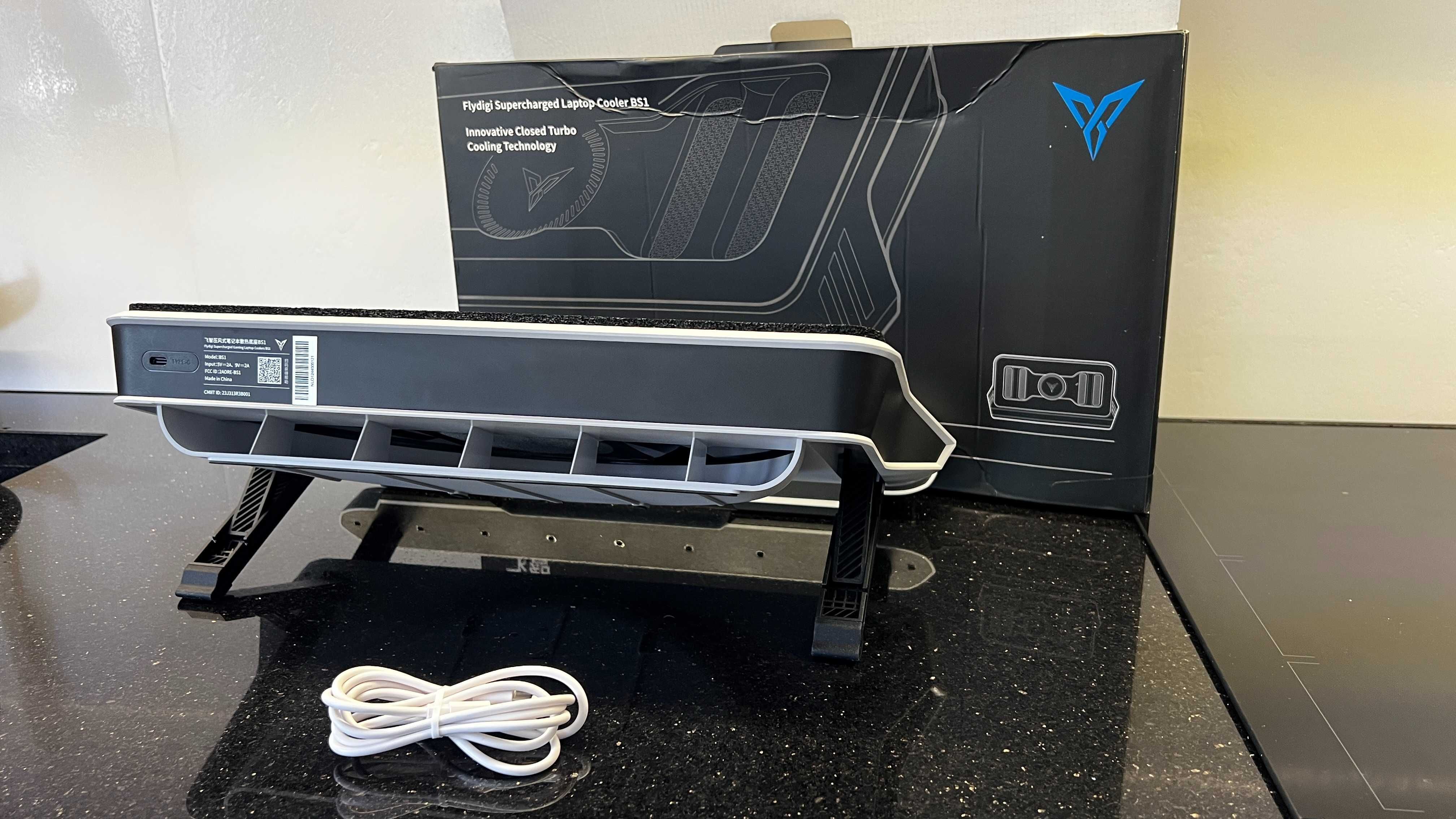 Flydigi BS1 - podkładka chłodząca notebook (cooling pad)