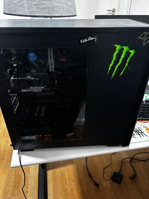 Computador gaming como novo