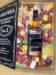 Їстівні букети, чоловічі набори, мясні букети