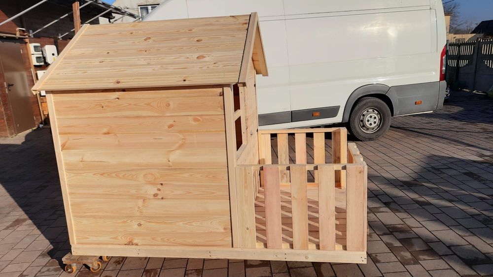 Domek drewniany dla dziecka, plac zabaw, prezent na zajączka,