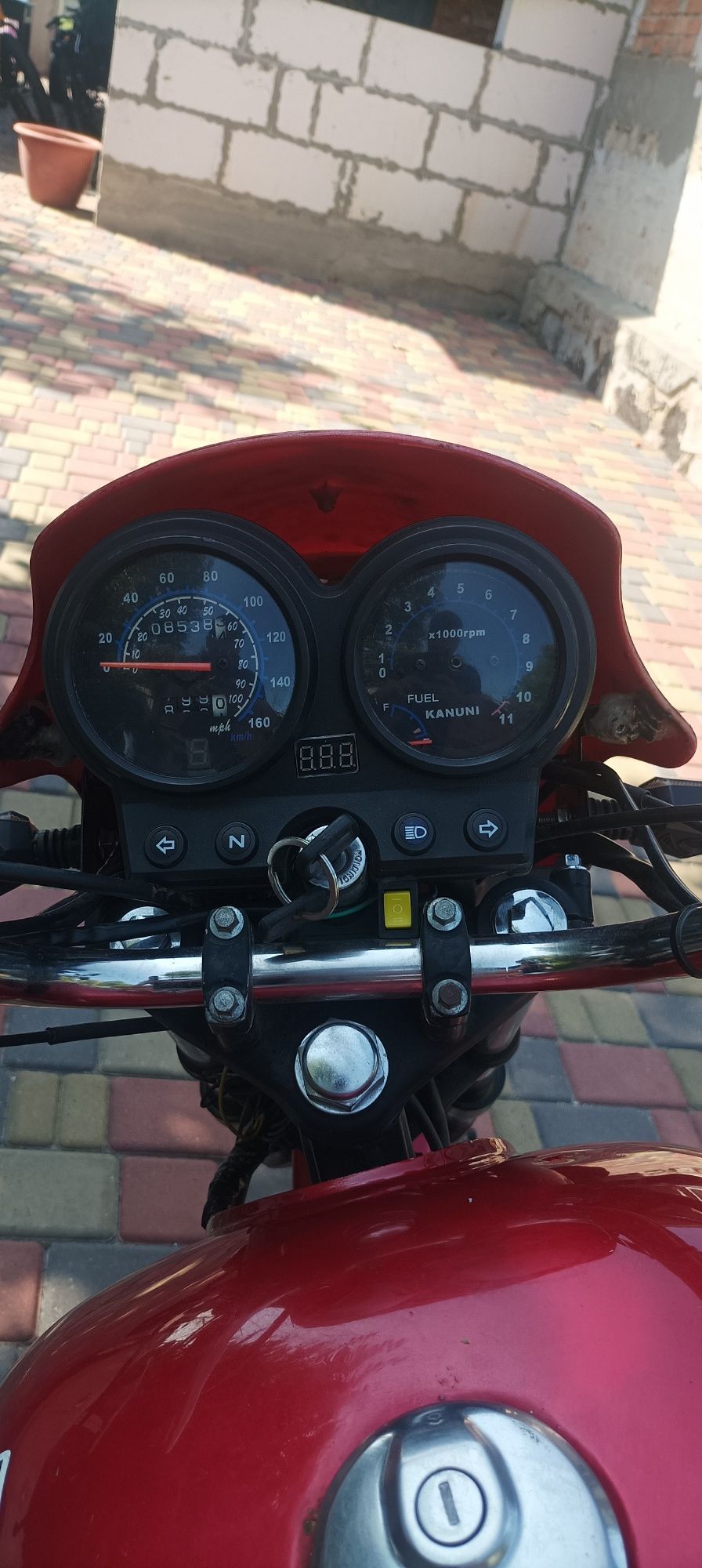 Продається мотоцикл Кануні егле 125