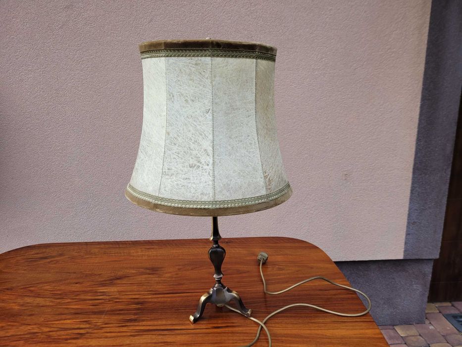 Piękna Stara Lampa Z Oryginalnym Abażurem