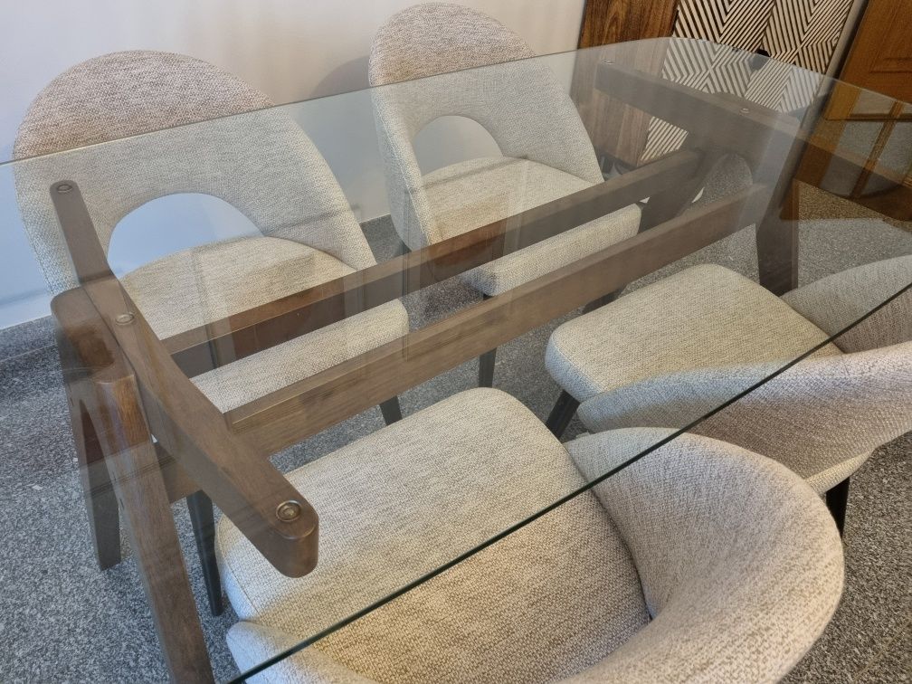 Mesa de Jantar Retangular Kenay Must – Vidro e Nogueira