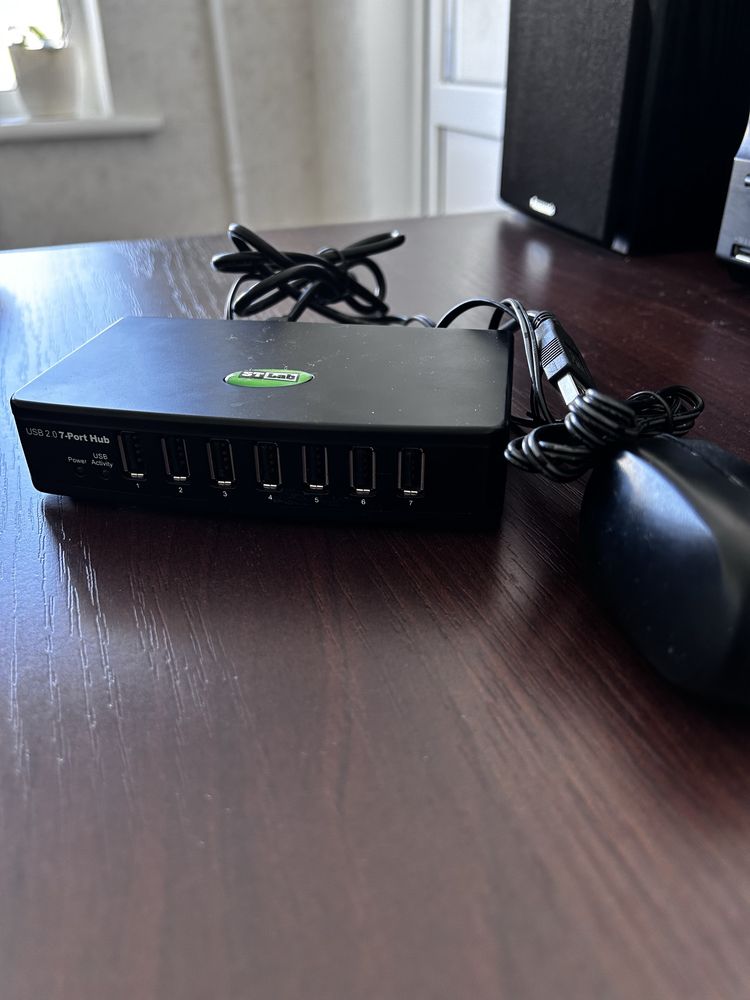 USB 2.0 7-port Hub