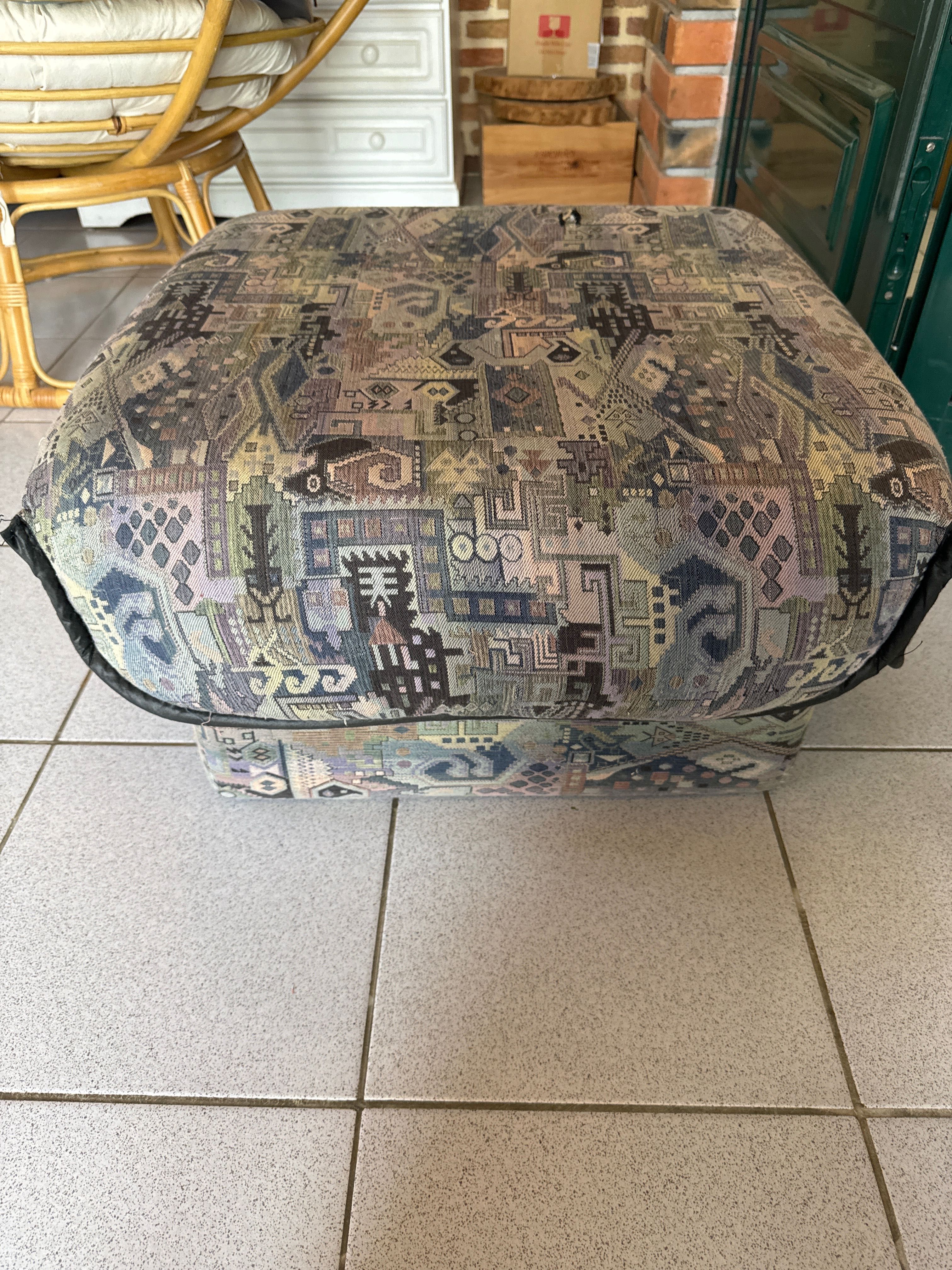 OFERTA de Puf igual. Poltrona/sofa Single,mega confortável!