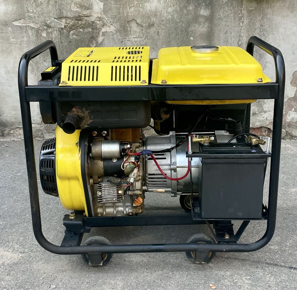 Дизельний генератор LION POWER LND9000E