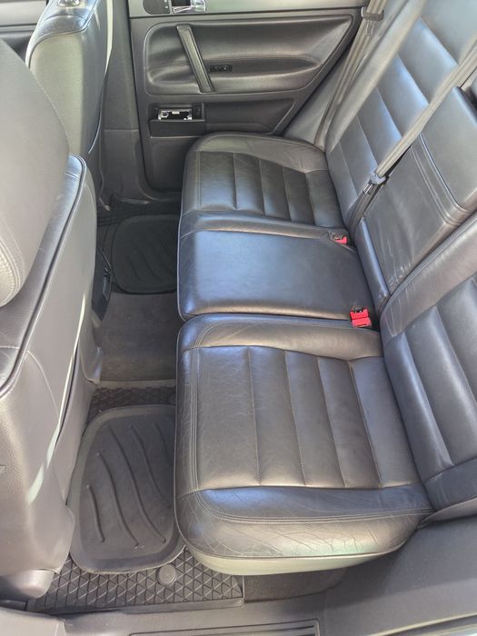 Volkswagen Touareg 2.5Tdi