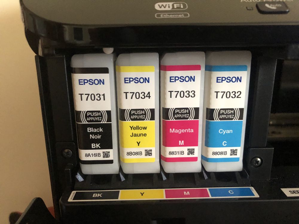 Vendo impressora departamental EPSON WP-4545