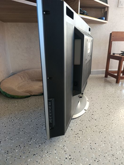 Телевізор 32" Mirai DTL-632E500