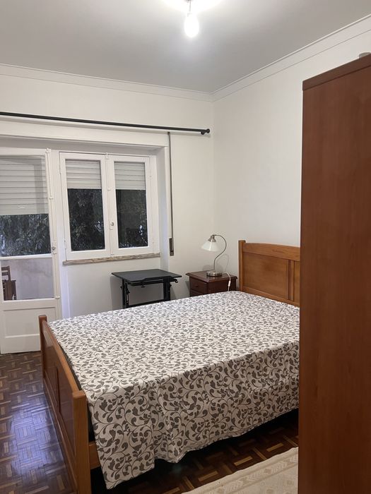 Quarto em Almada