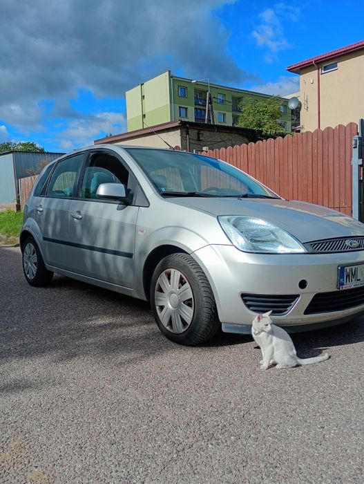 Ford Fiesta z przebiegiem// / 46 tys km ///