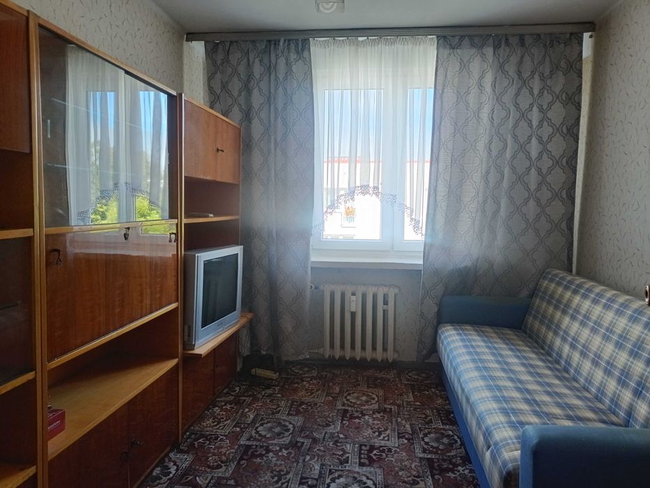 Sprzedam mieszkanie 48 m2 do remontu.