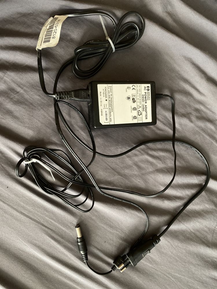 AC power adapter HP