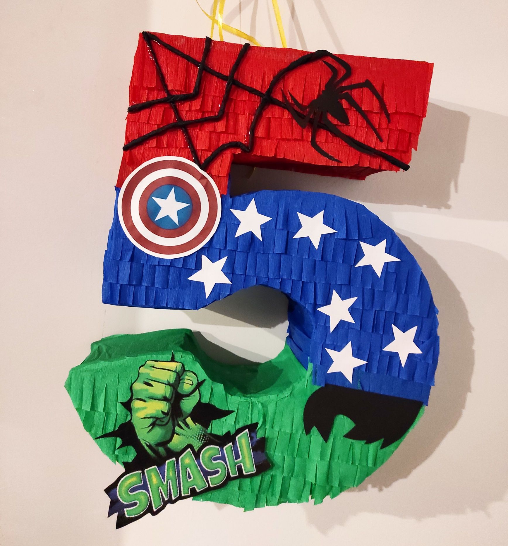 Piniaty piniata Marvel Spiderman Hulk kapitan Ameryka Thor
