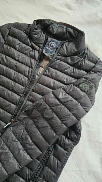 Kurtka puchowa męską Lindbergh L