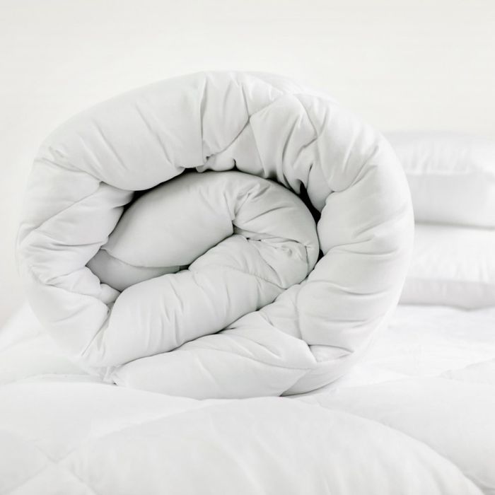 Всезонна тепла антиалергенна ковдра Alaska Friendly "microfiber" ТЕП