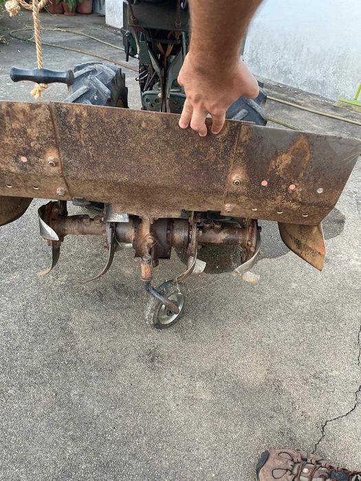 Motocultivador Goldoni(14cv)de 1997- Fresa/Reboque/Motor de Arranque