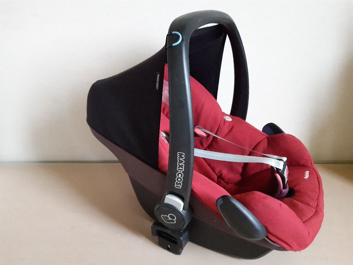 Maxi Cosi Pebble 0-10 kg plus adaptery do wózka