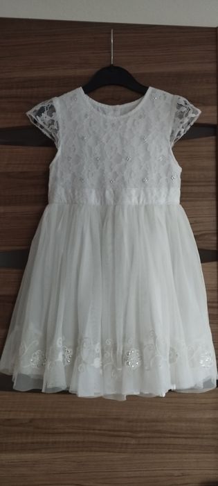 Koronkowa sukienka firmy YD na 4-5 lat 110 cm.