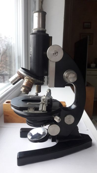 Мікроскоп Carl Zeiss Jena