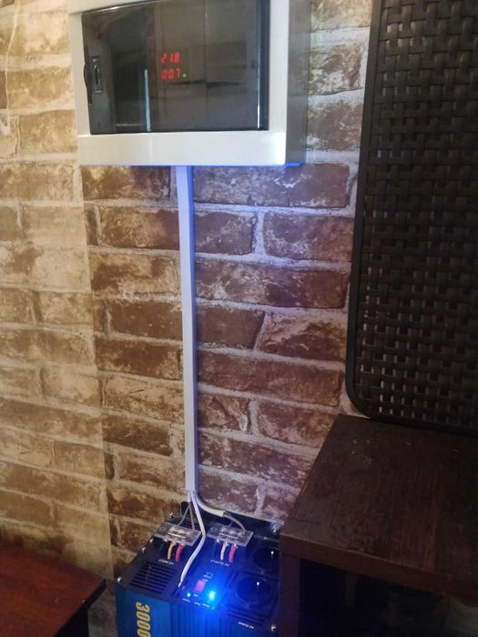 БОЛЬШОЙ Инвертор 6000/3000W 12/220v с зарядкой ЧИСТЫЙ СИНУС ИБП ДБЖ