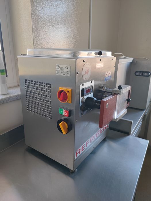 Picadora Trituradora de Carne CGT 32 Mec