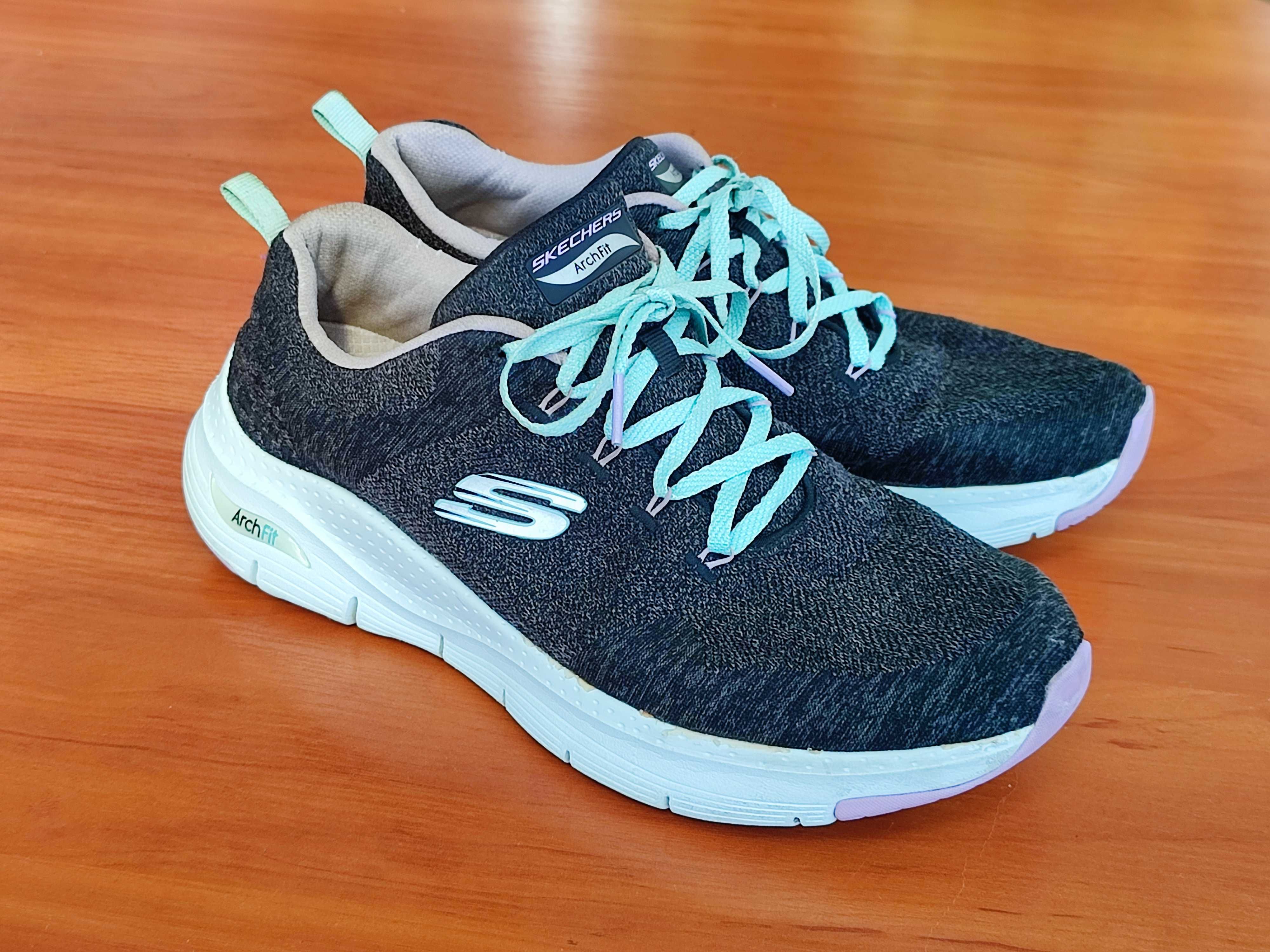 Кроссовки Skechers ArchFit (41-42)