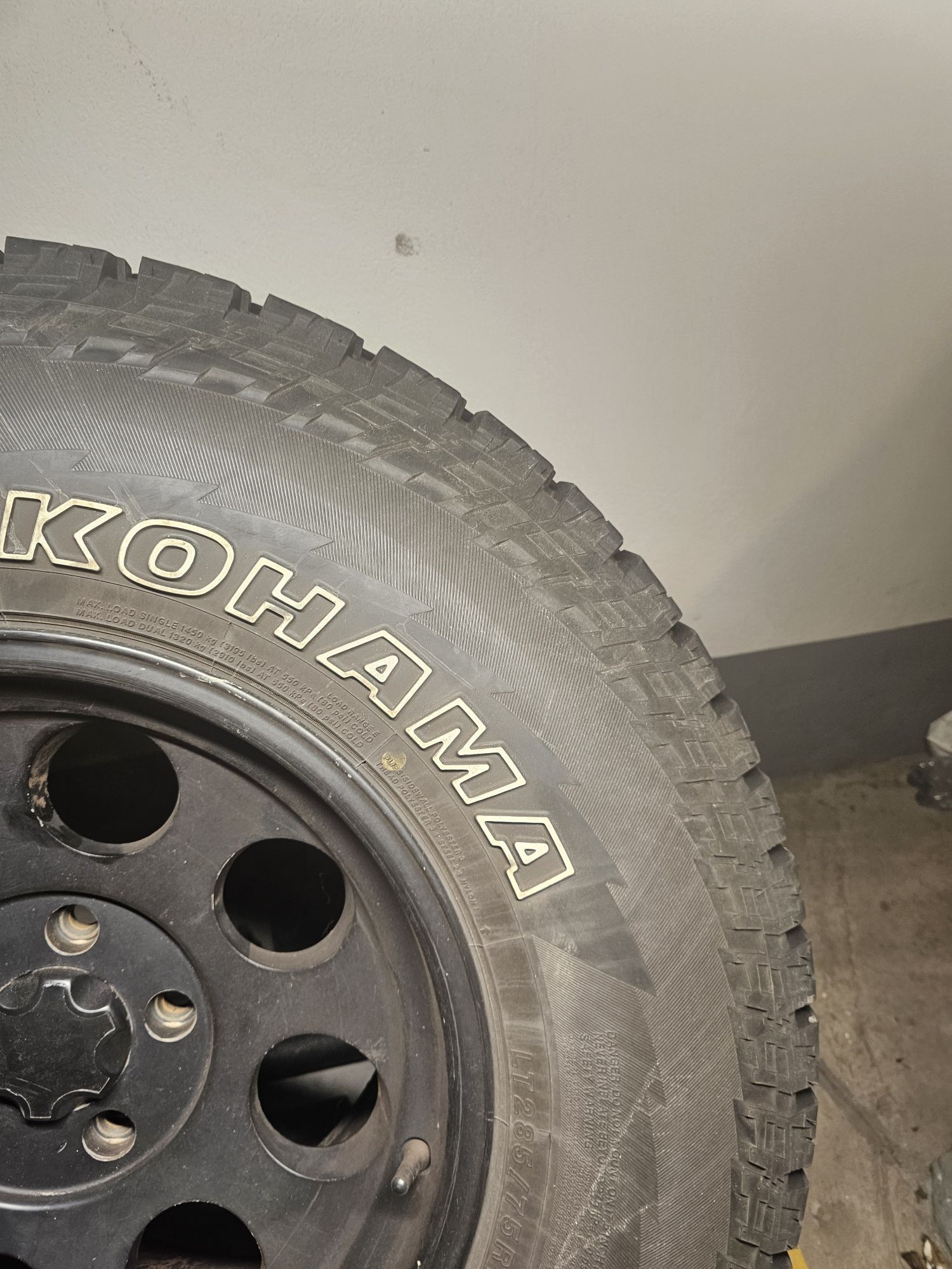 Koła Jeep Wrangler, Procomp et -6, Yokohama Geolandar G015