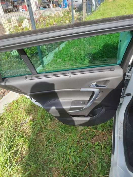 Opel insignia 2010r części