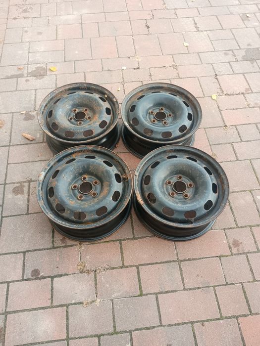 Felgi stalowe r15 5x100