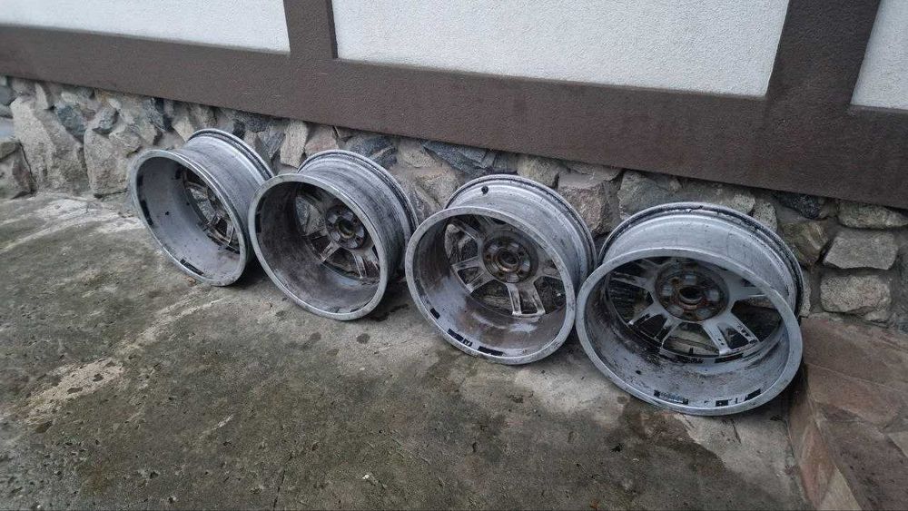 Диски Audi A3 8p Ronal 7,5J R18  ET54 5x112