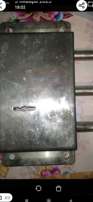 Петровского завода замок