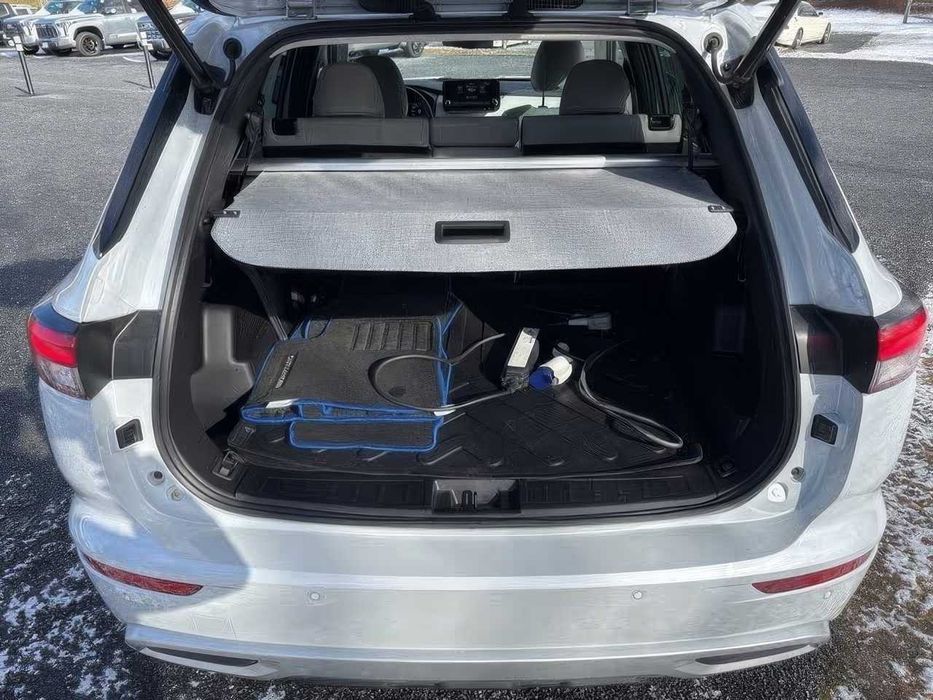 Mitsubishi Outlander Hybrid Plug-in      2023