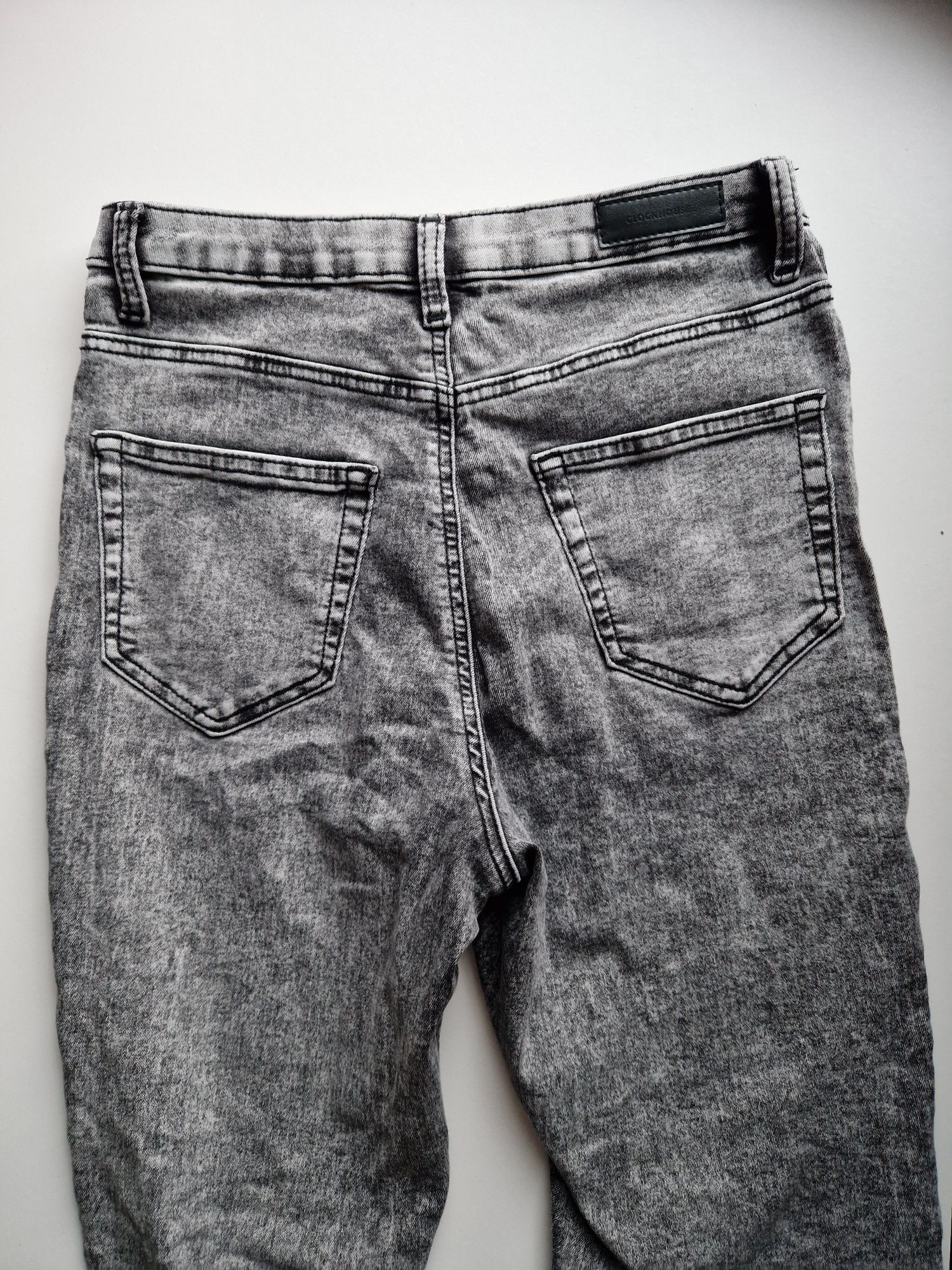 Szare spodnie jeansowe 34 C&A, casualowe, wysoki stan, 70% bawełny,