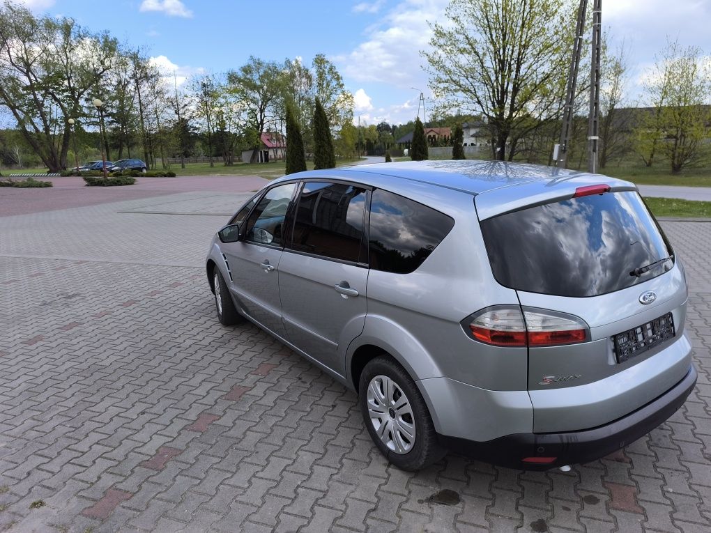 Ford S-max stan idealny po remoncie silnika