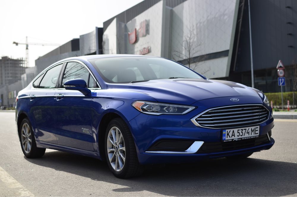 Ford Fusion Enegi Hybrid 2018