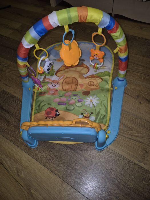 Ігровий килимок з піаніно для новонароджених