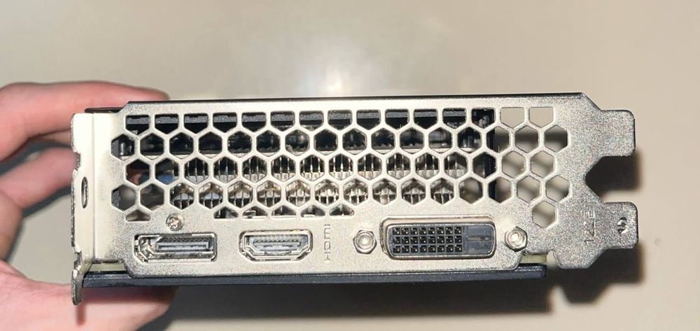 Palit GTX 1660 super 6 gb