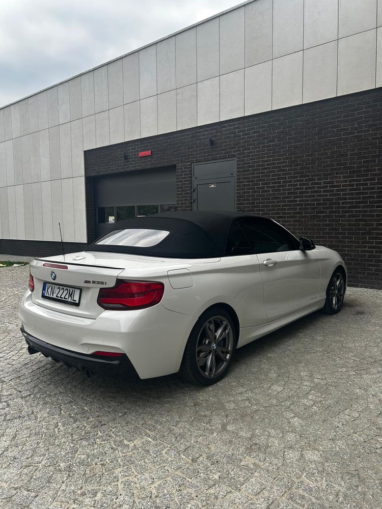 BMW M235i Cabrio