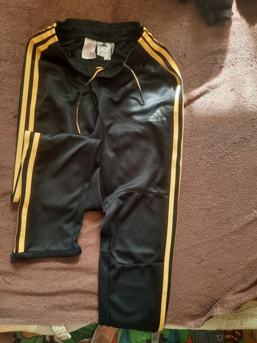 Спортивные штаны Adidas