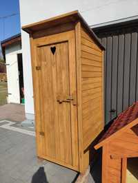 WC toaleta drewniana szalet wychodek drewniany