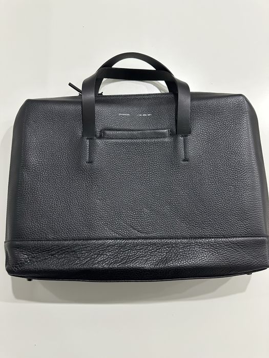 Mala de mão em Pele Genuína Grams(28)