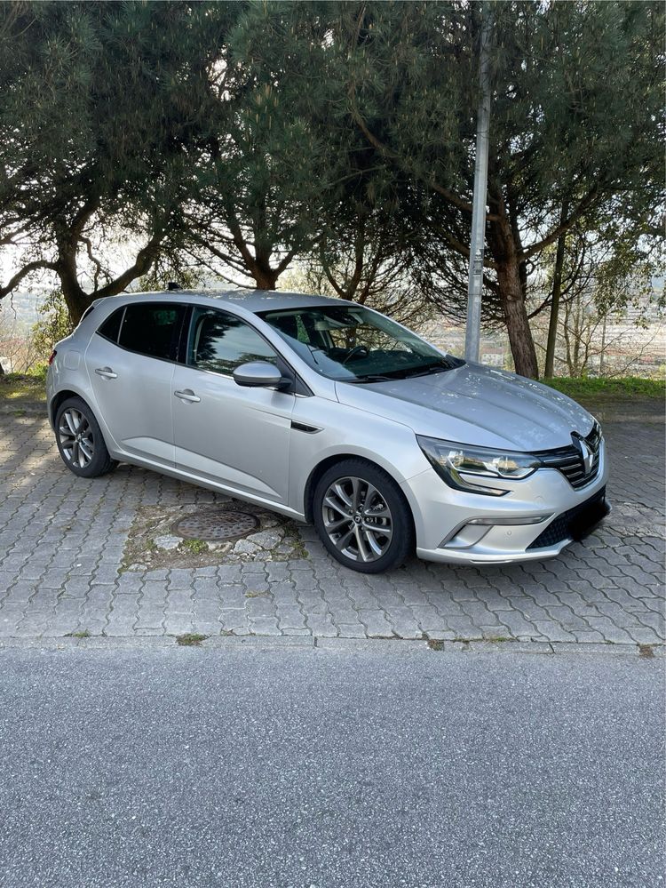 Renault megane IV 03/2016