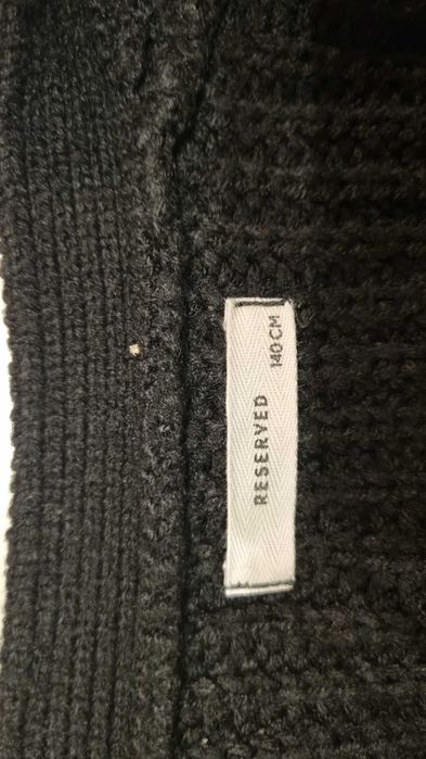 Sweter krótki dziewczęcy Reserved rozmiar 140 cm