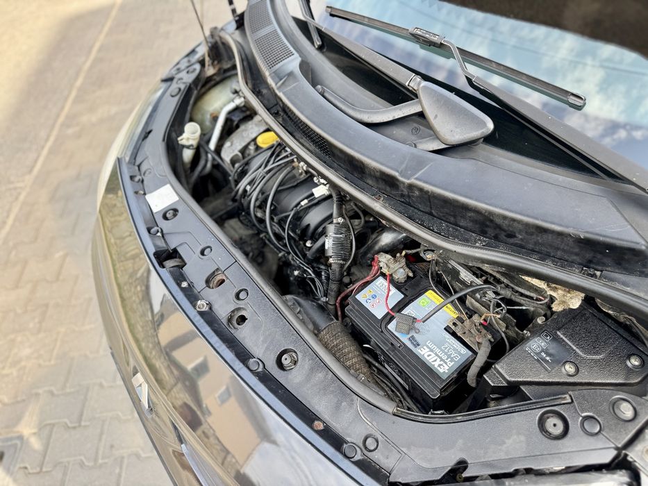 Продам renault scenic 2.0 avtomat