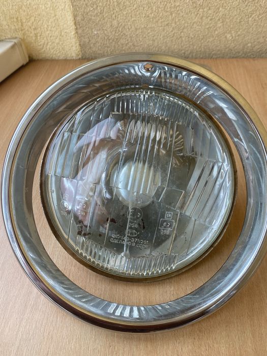 Фара ВАЗ 2101,Оригінал,часівСССР.Повторювач поворотаВАЗ 2101.Оригінал.