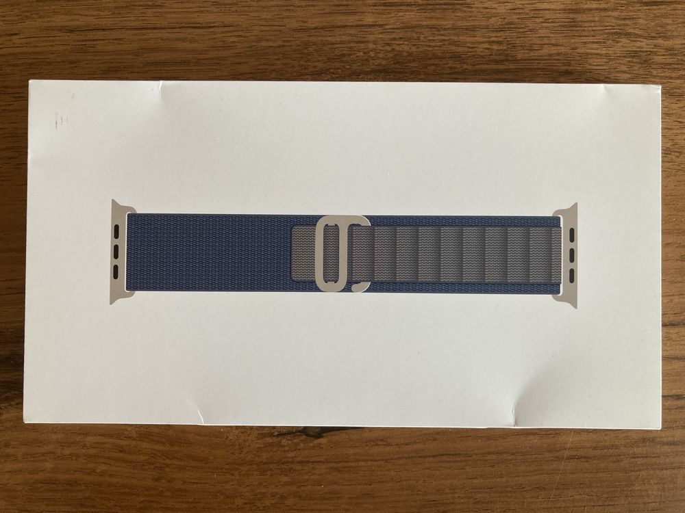 Ремешок Apple Alpine Loop Band Medium для Apple Watch 49mm