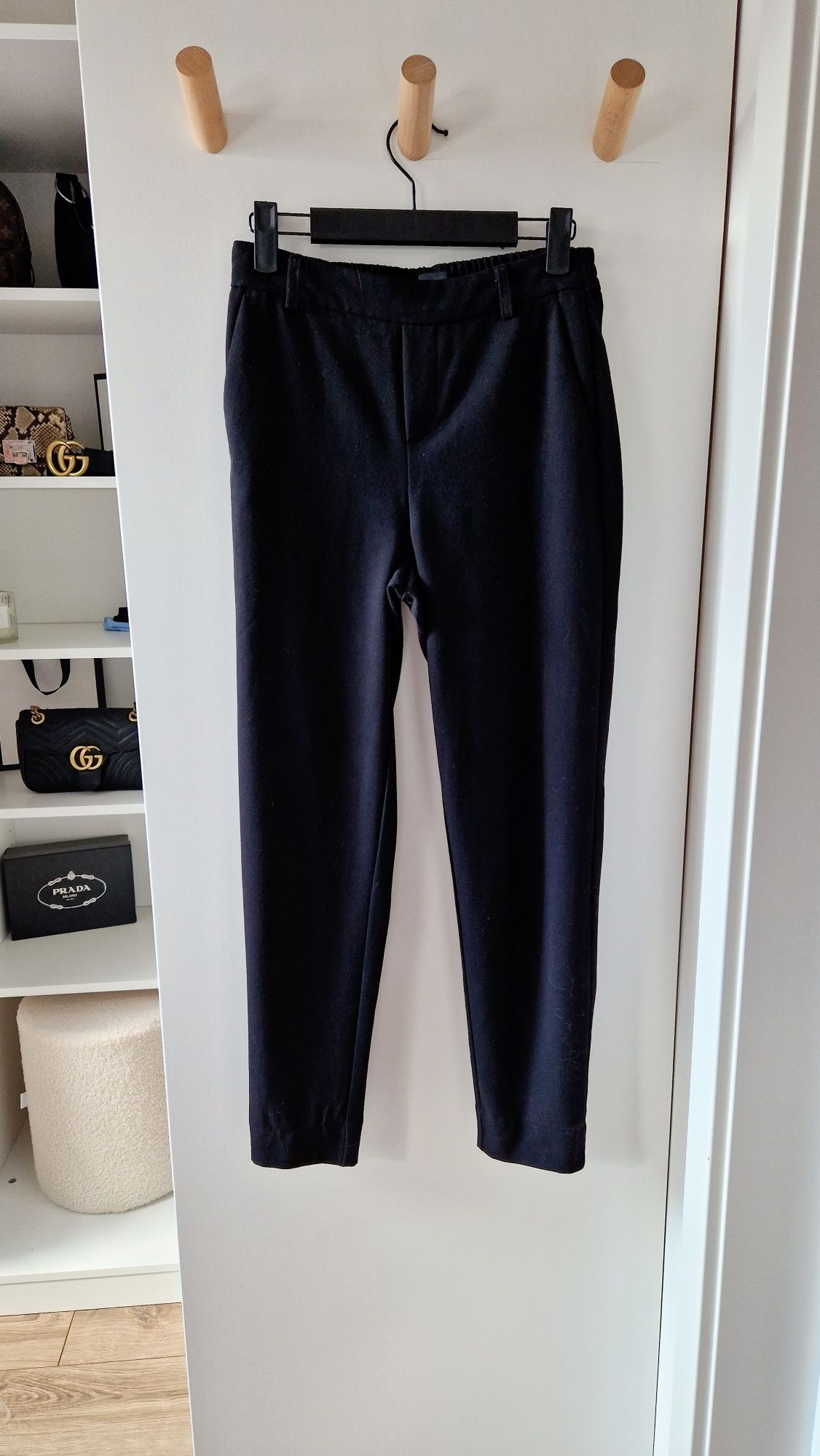 Spodnie cygaretki ONLY XS
