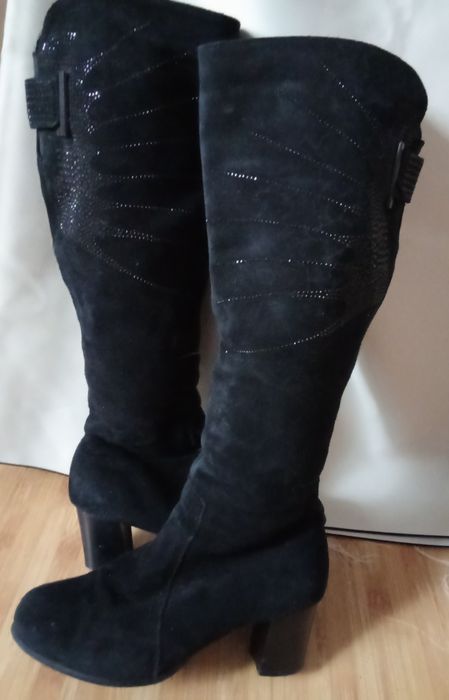 Чоботи замшеві зимові