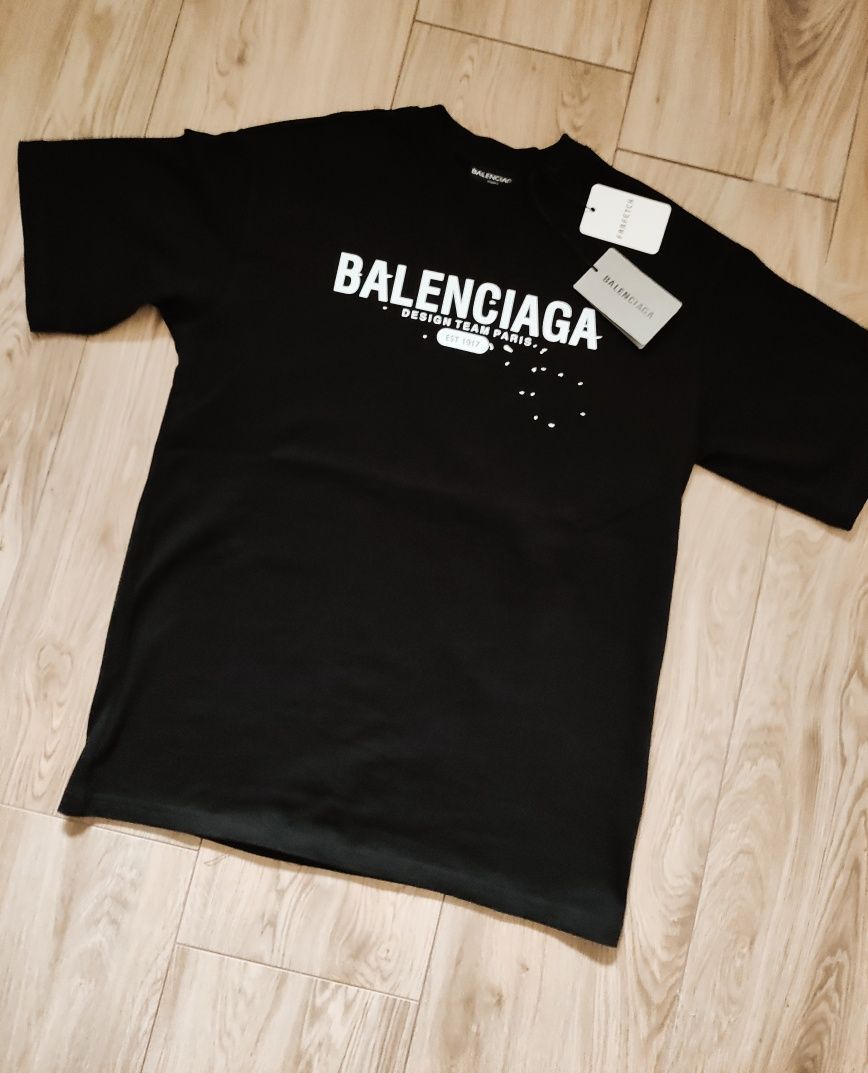 Balemciaga Mega T-shirt męski rozmiar M